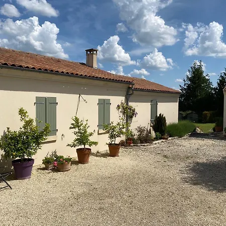 Casa de Férias Le Petit Noyer Foussignac