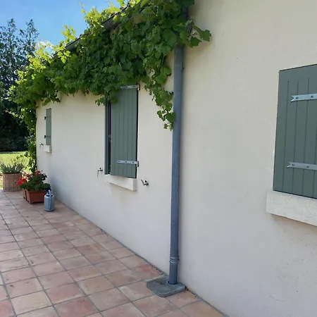 Le Petit Noyer Casa de Férias Foussignac